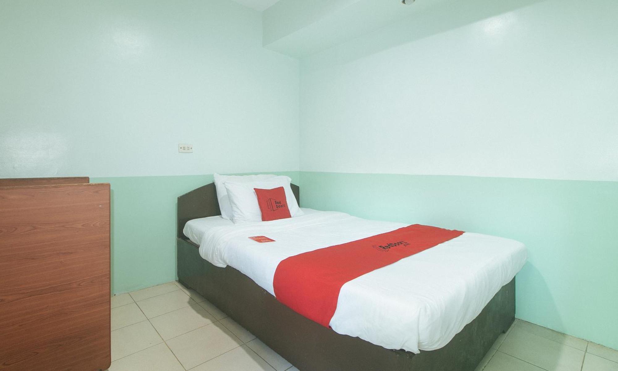 Reddoorz At Maanyag Pension House Mandaue Cebu Ngoại thất bức ảnh